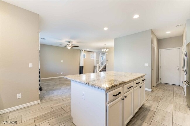 Building Photo - 12409 Loggeta Way