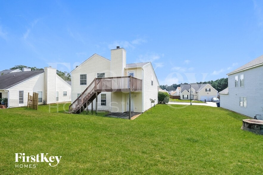 Building Photo - 8153 Mountain Pass