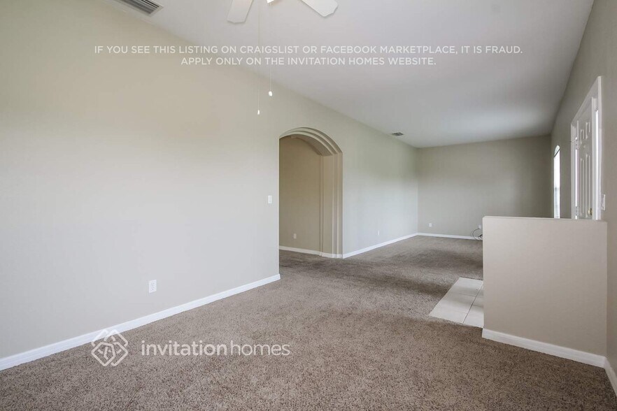Building Photo - 6048 Hornbuckle Blvd