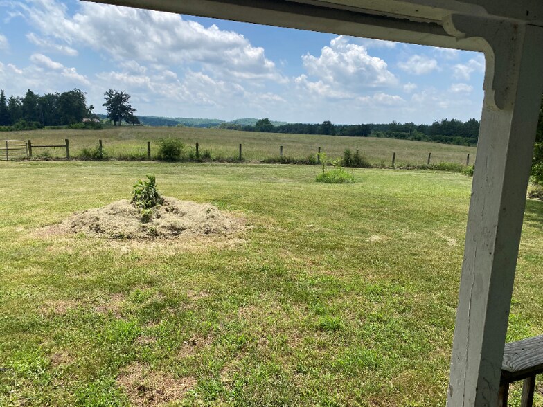 Building Photo - 5156 Five Forks Rd