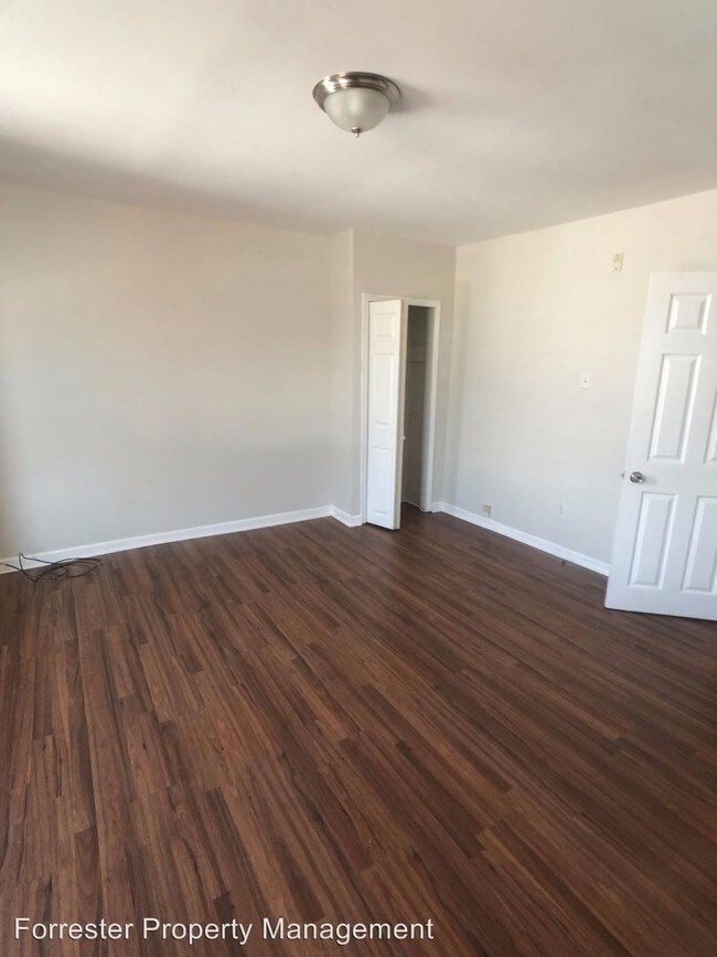 Building Photo - 1703 S 19th St