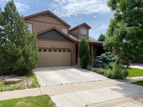 Building Photo - Sprawling Two-Story Home w/ Finished Basement in Maple Hill