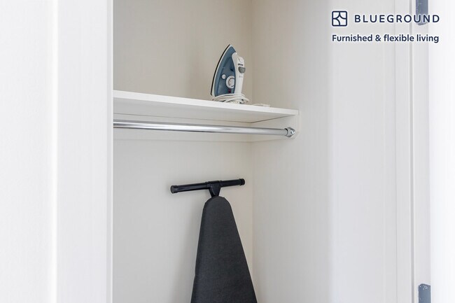 Building Photo - 159 Boerum St