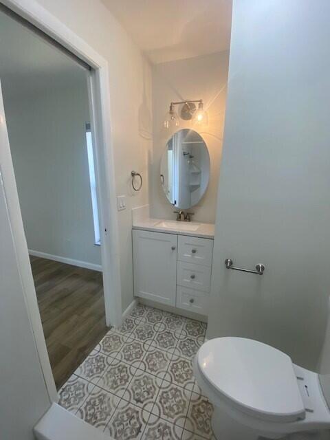 Building Photo - 1100 Cameo Cir