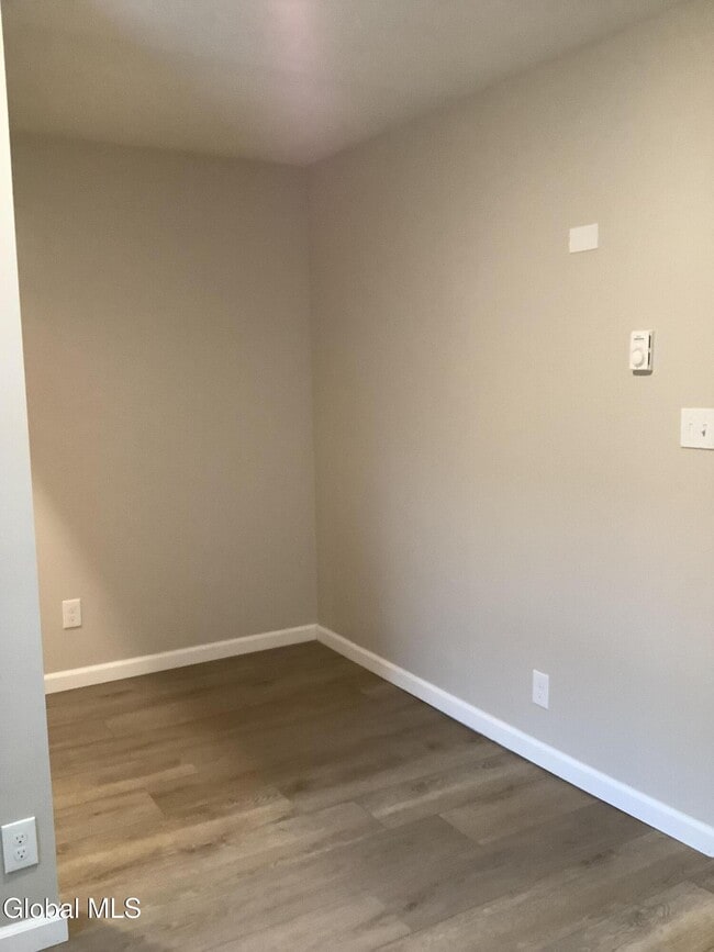 Building Photo - 535 Congress St