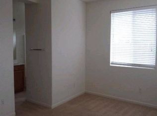 Building Photo - 3 Bedroom South Yuba City