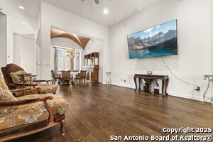 Building Photo - 12 denbury