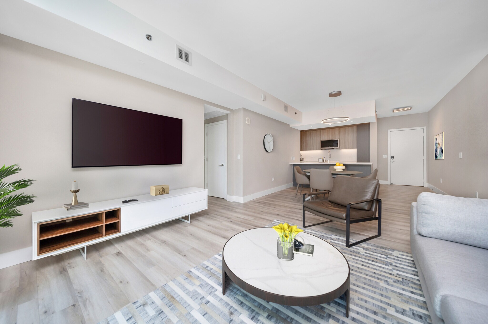 Building Photo - 951 Brickell Ave