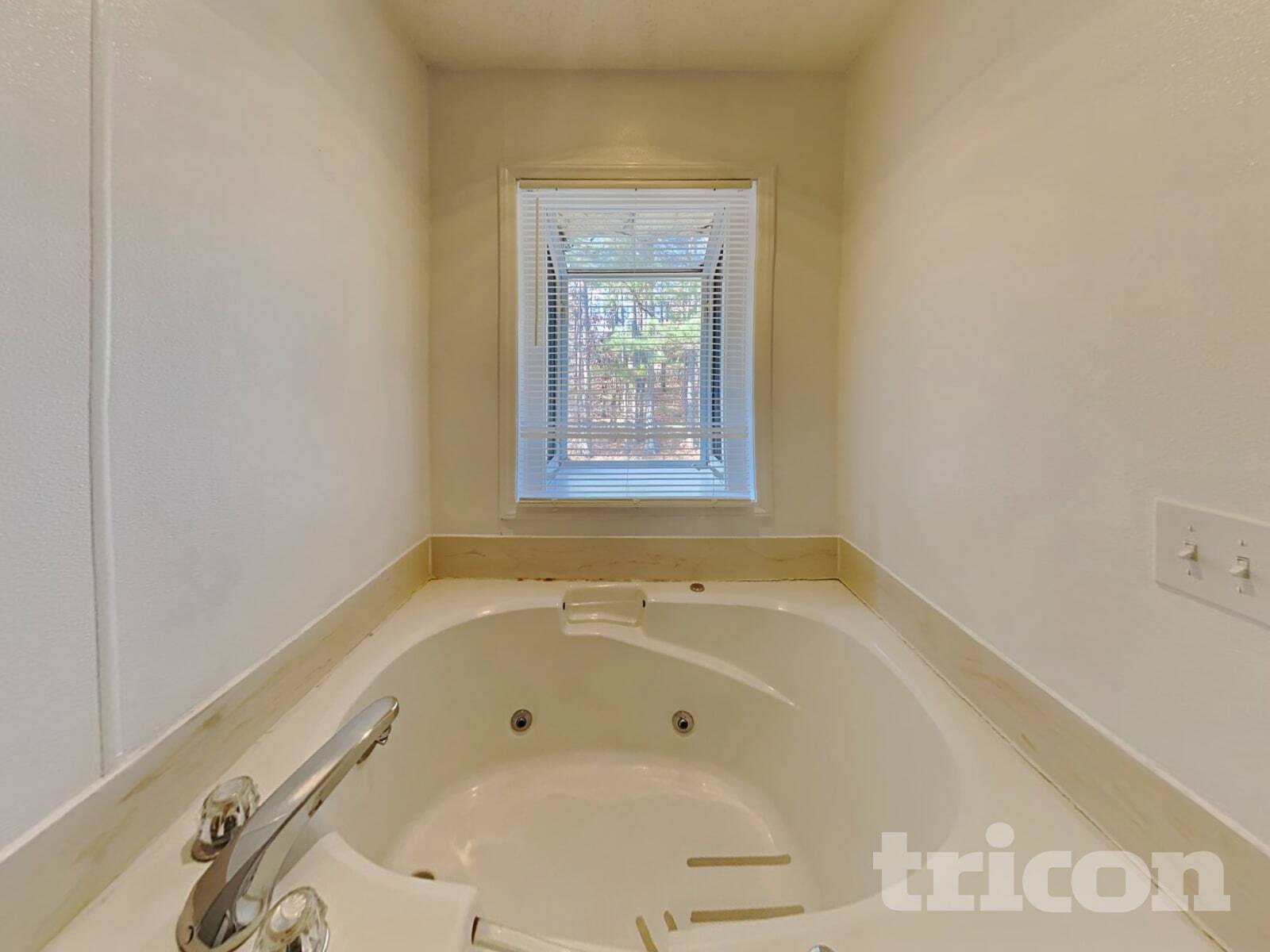 Building Photo - 145 Wispy Willow Dr