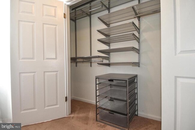 Building Photo - 5920 Langton Dr