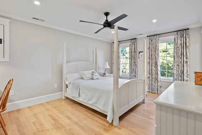 Building Photo - 7 Bobby Jones Dr