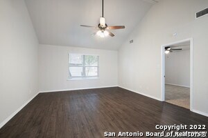 Building Photo - 2244 Eastman Ave