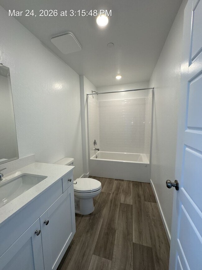 Building Photo - Newly Built Home located SE Visalia!  Rent Ready!