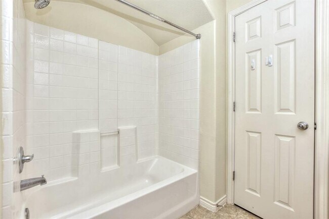 Building Photo - 1103 Cedar Elm Ln