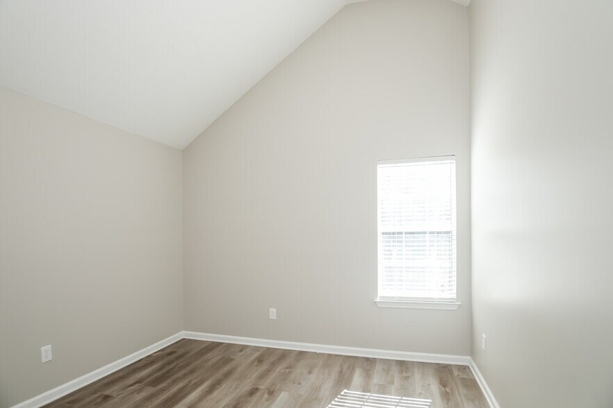 Building Photo - 3383 Waldrop Hills Ct