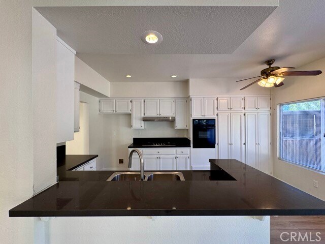 Building Photo - 39961 Temecky Way