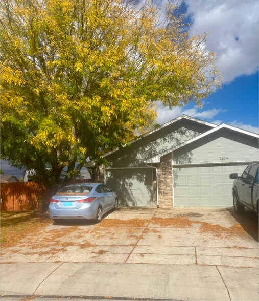 Building Photo - 2574 Silver Oak Ct