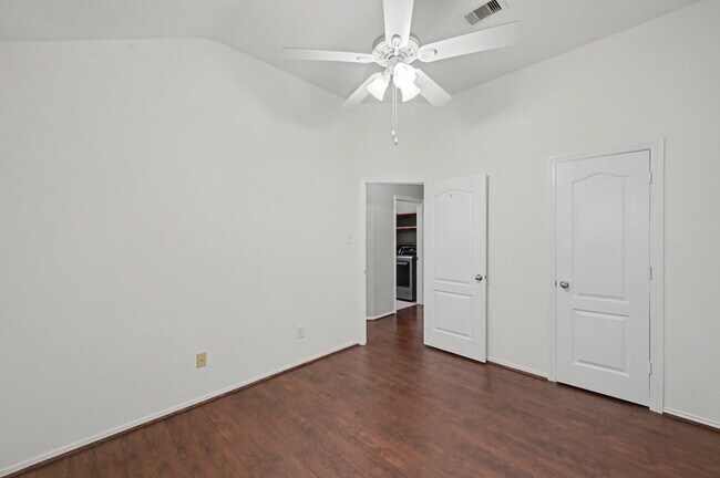 Building Photo - 7023 Durango Creek Dr