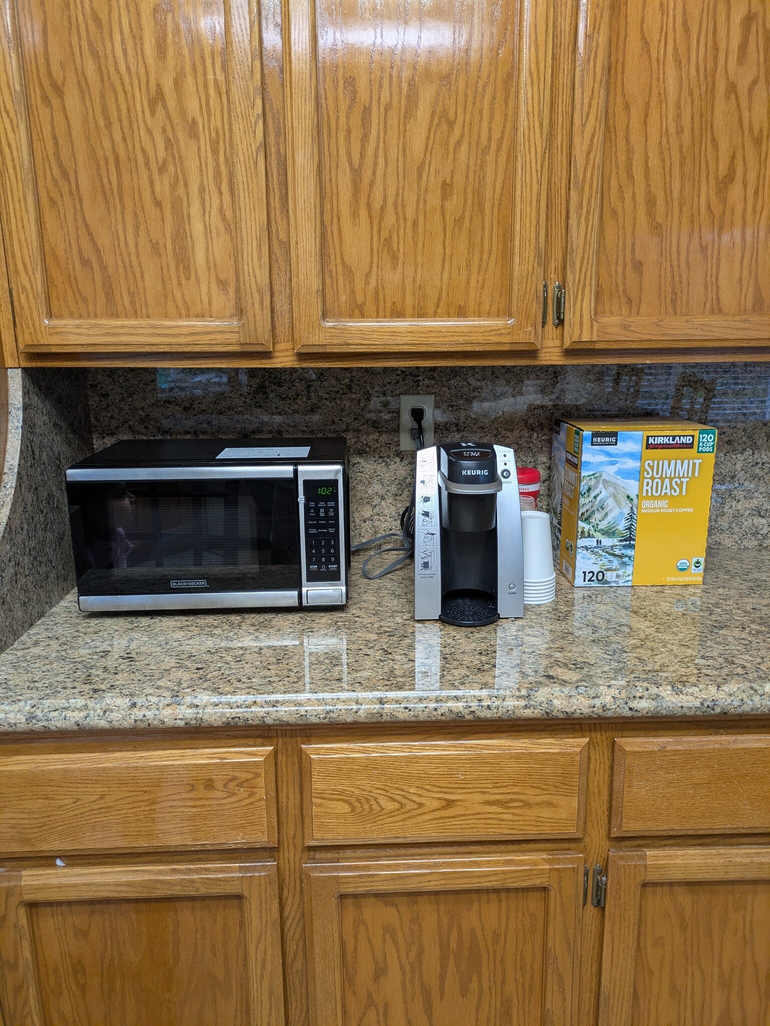 Building Photo - 105 Donegan Ct