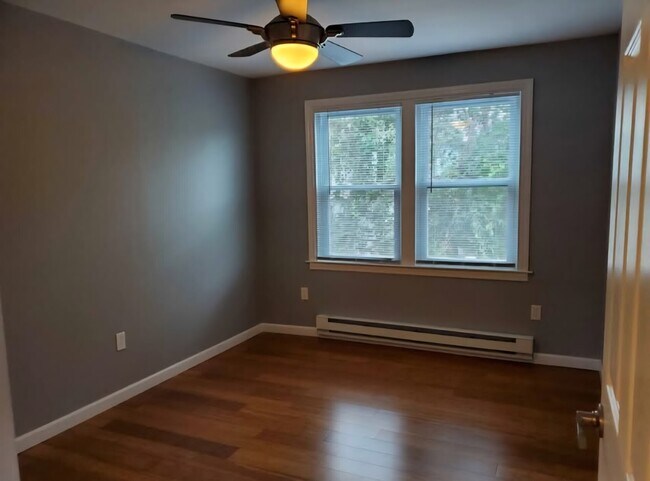 Building Photo - 11 Avenue A