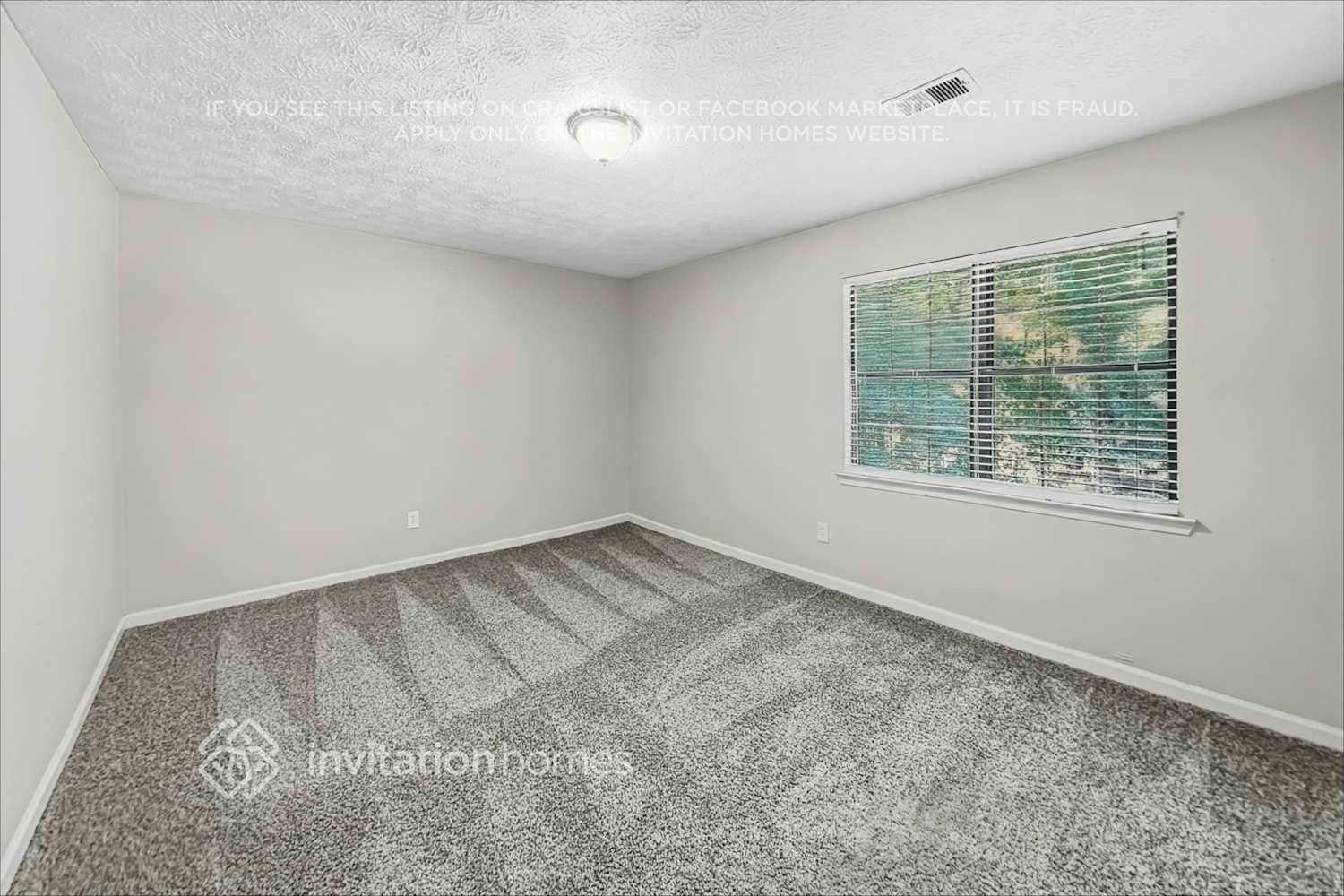 Building Photo - 113 Carrollwood Dr