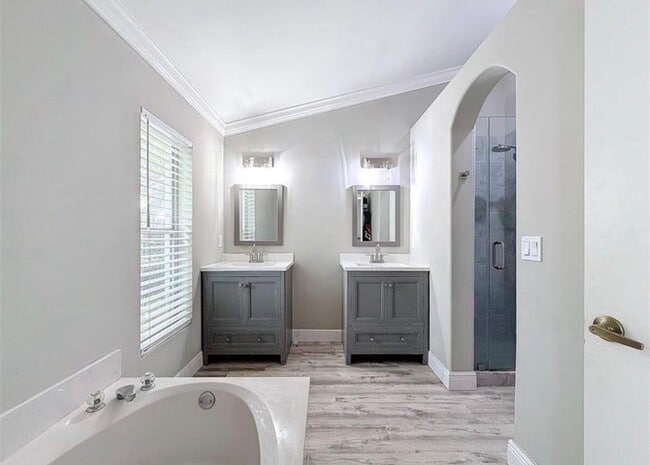 Building Photo - 7657 Sanctuary Dr
