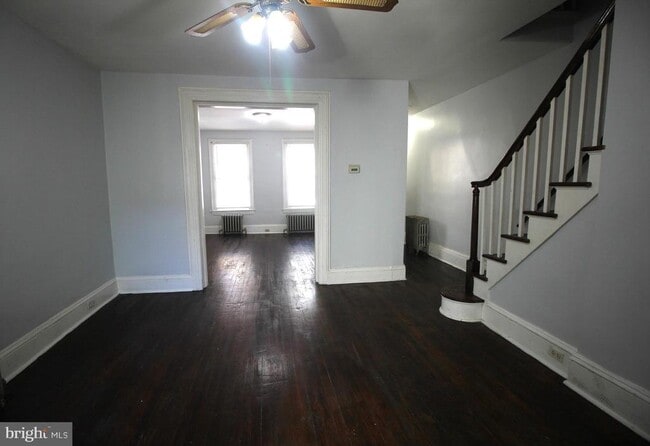 Building Photo - 417 Elmer St