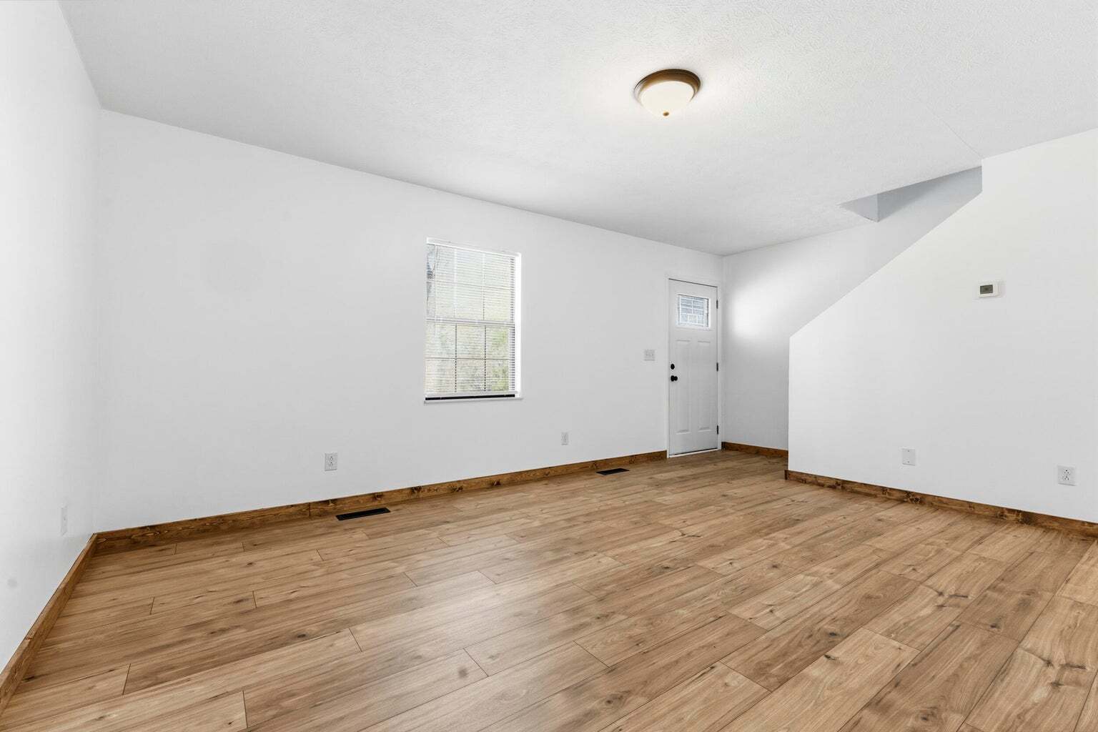 Building Photo - 114 Sequoyah Dr