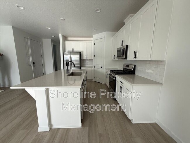 Building Photo - 12349 W Norterra Ln