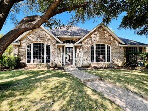 Building Photo - Spacious Cul-De-Sac House in Coppell ISD! ...