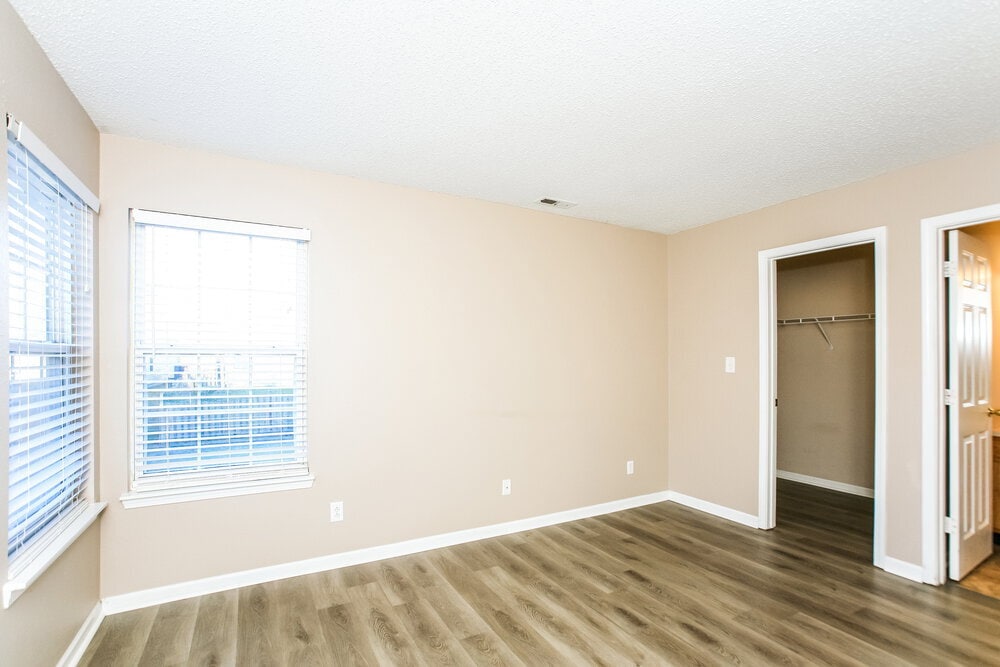 Building Photo - 5202 Sandy Forge Dr