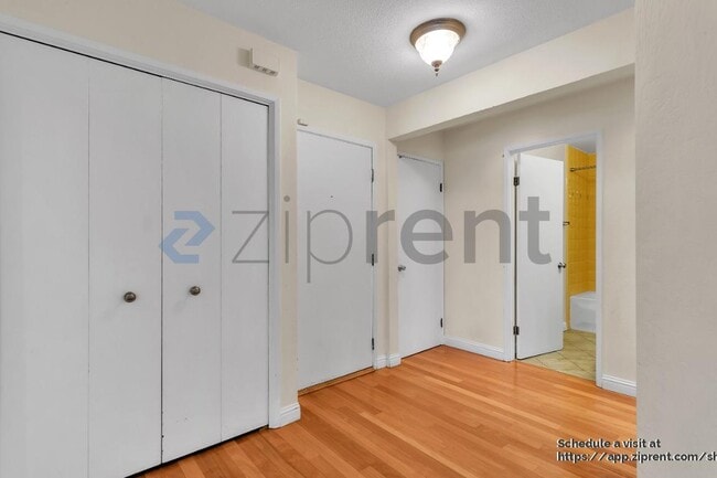 Building Photo - 749 Barnegat Ln