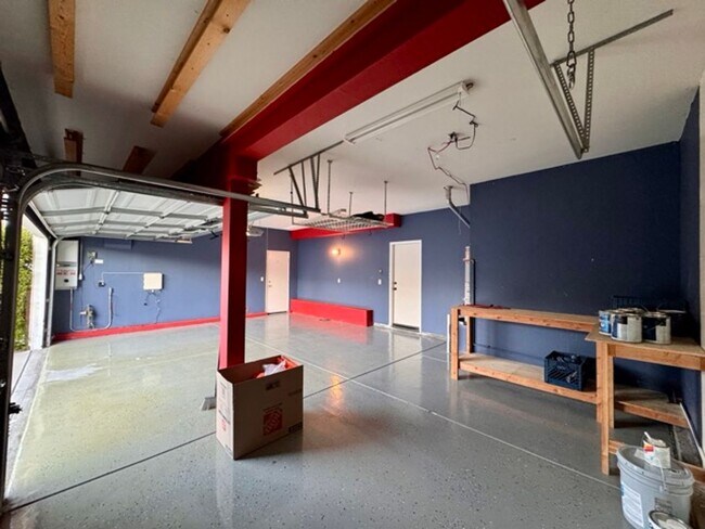 Building Photo - Beautiful 4 Bedroom Murrieta Home with Sol...