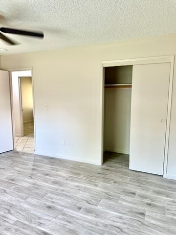 Building Photo - 320 Meadow Ln