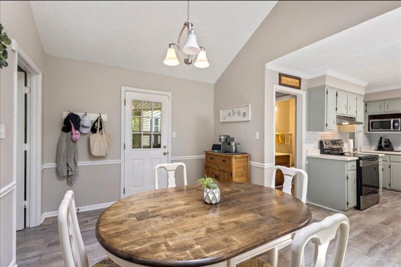 Building Photo - 126 Sugar Maple Ln
