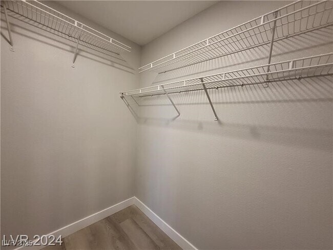 Building Photo - 10208 Grecian Laurel Ct