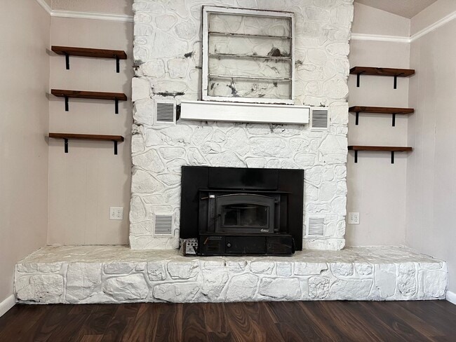 Building Photo - 895 Marion Anderson Rd