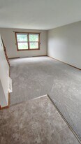 Building Photo - 2962 W Creek Valley Ln