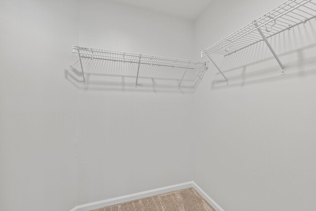 Building Photo - **Spacious 3/2.5 Townhome in Durham**