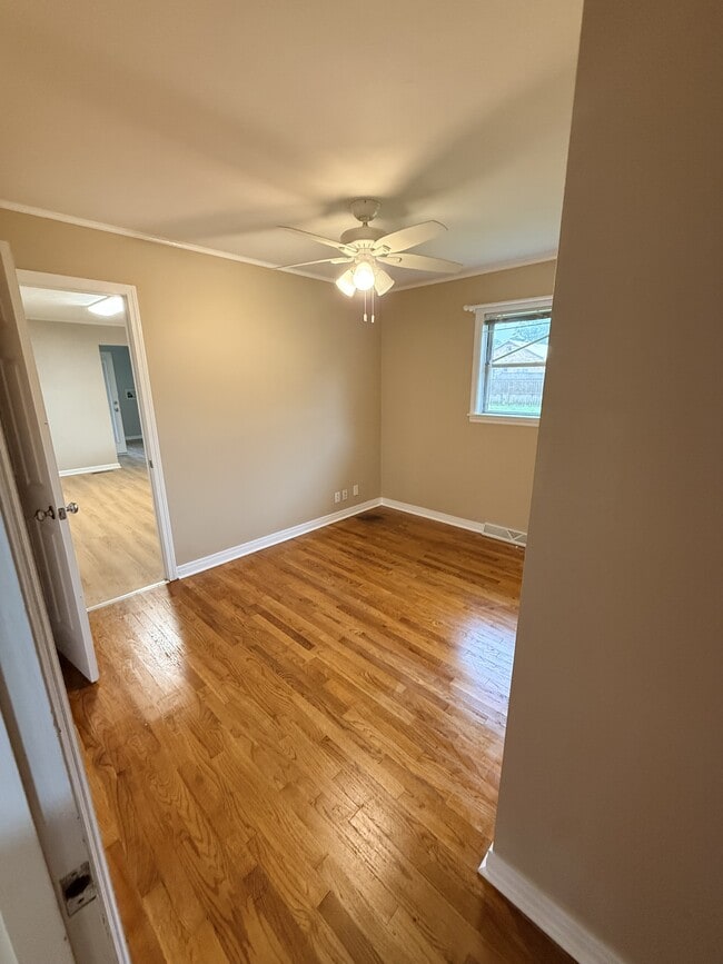 Building Photo - 514 Oliver Dr