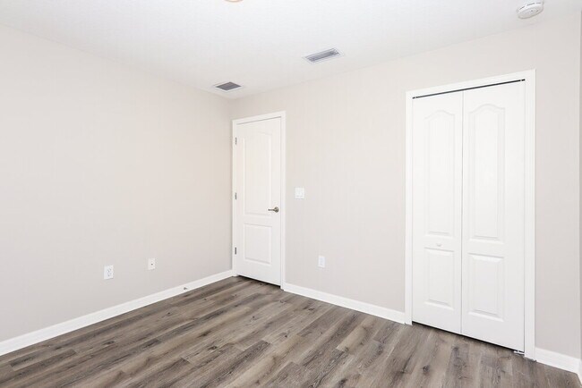 Building Photo - 11601 Addison Chase Dr