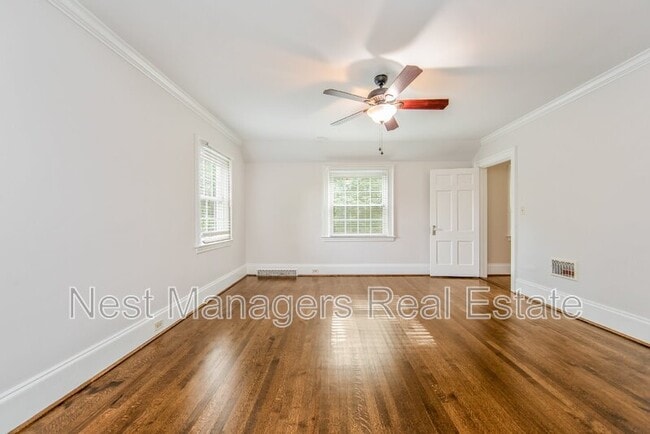 Building Photo - 220 Bradford Ave