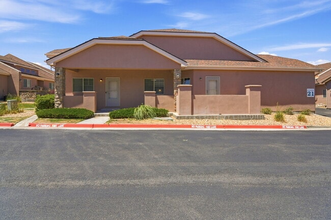 Building Photo - $2,940.45 - 4 Bed, 3 Bath Townhome In Commerce City with Central AC and In Unit Laundry!