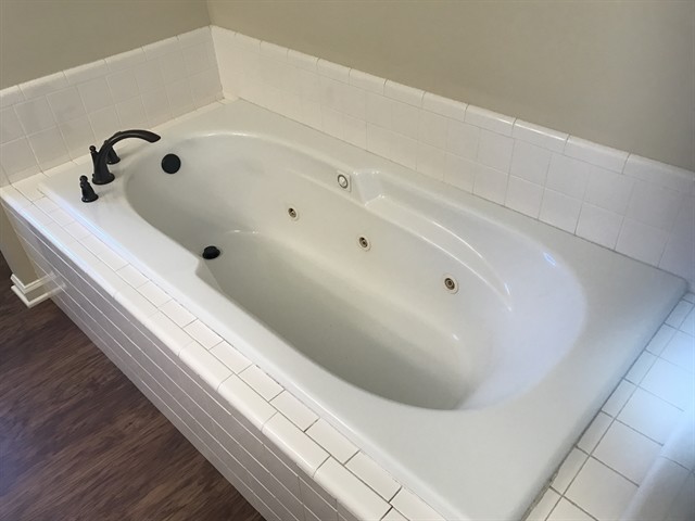 Building Photo - 170 Rosemont Ct