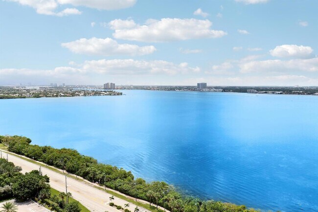 Building Photo - 5380 N Ocean Dr