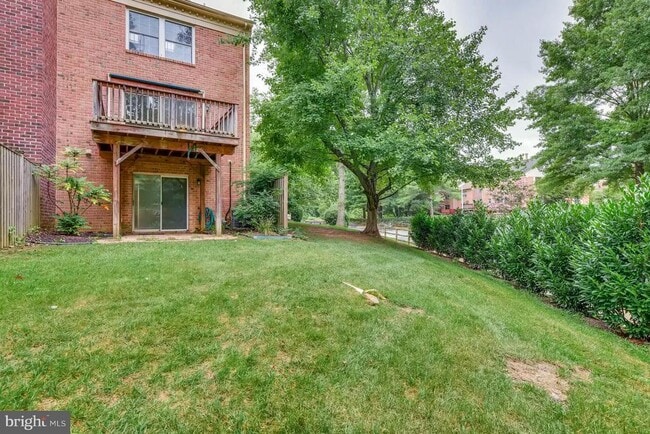 Building Photo - 3 Meadow Run Ct