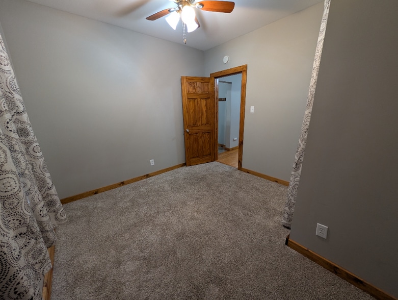 Building Photo - 529 Main St