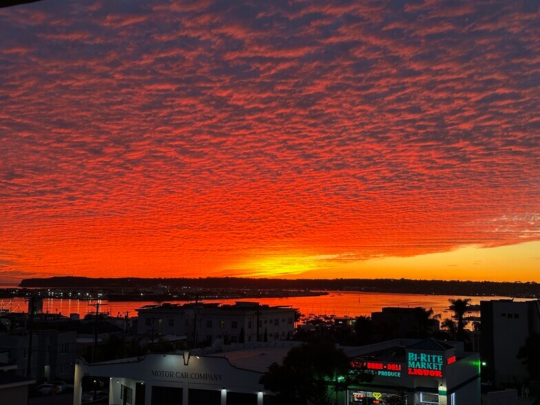 Building Photo - 2244 2nd Ave