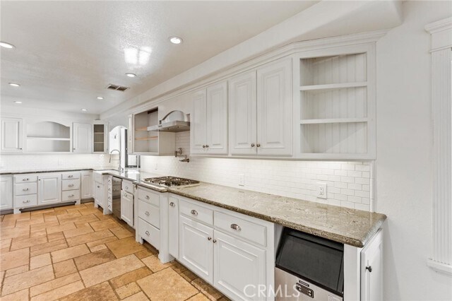 Building Photo - 38 Ashwood