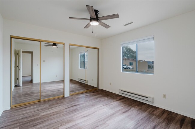 Building Photo - 3123 N Truwood Dr